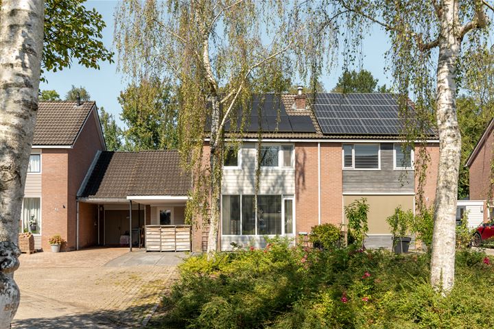 Hanebalken 149 in Drachten foto