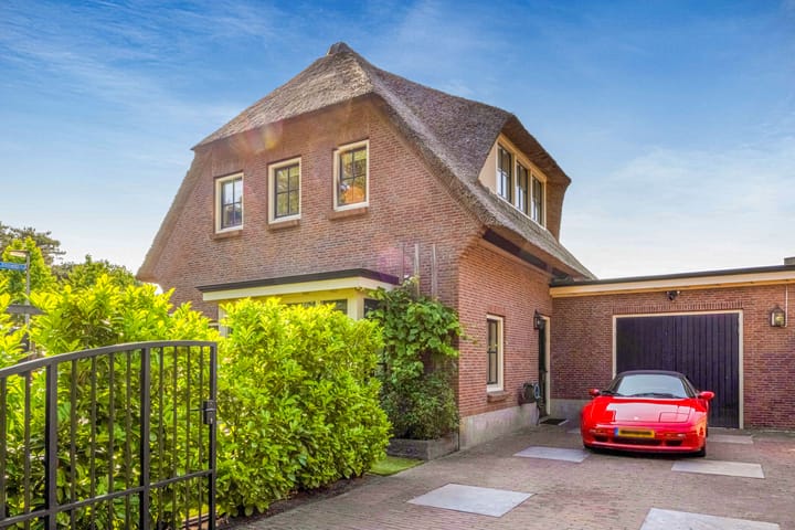 Hanrathsingel 15 in Laren foto