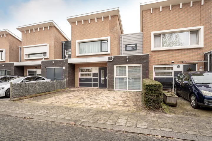 Hans Andreusstraat 24 in Almere foto