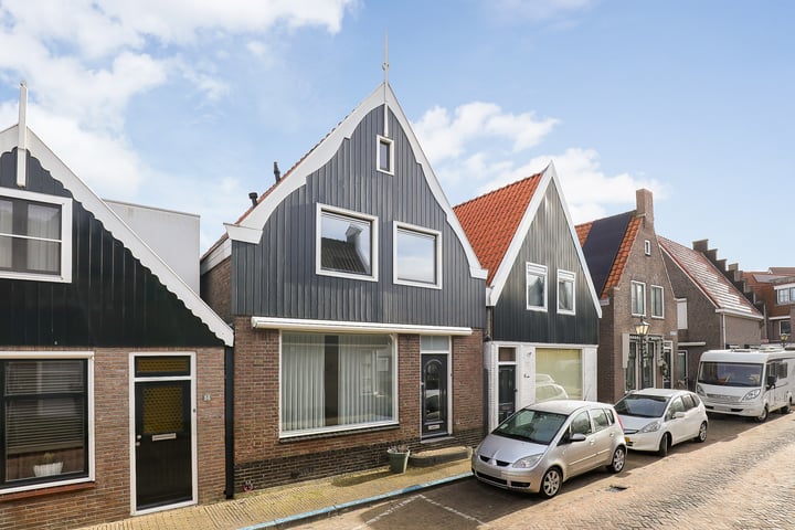 Haringstraat 6 in Volendam foto
