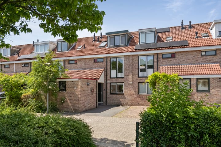 Haringvlietplantsoen 16 in Heemstede