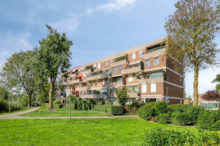 Haringvlietstraat 191 in Dordrecht foto