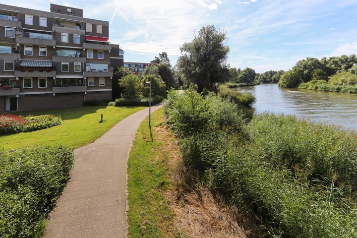 Haringvlietstraat 31 in Dordrecht foto