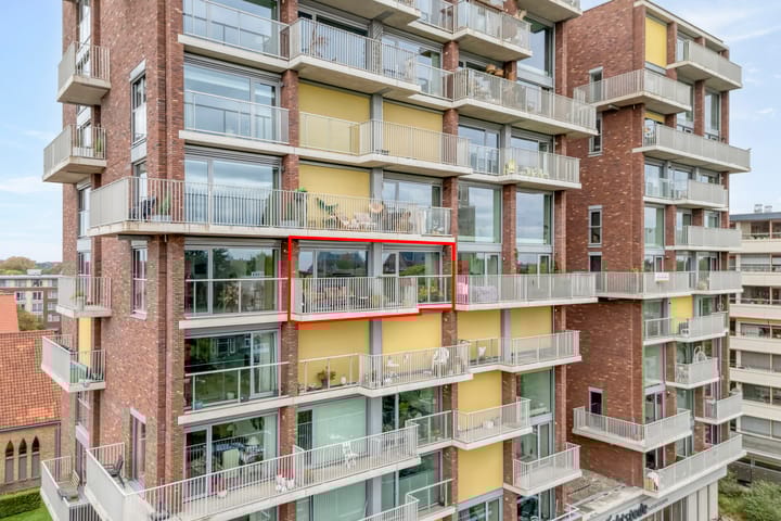 Harm Smeengekade 94 in Zwolle foto