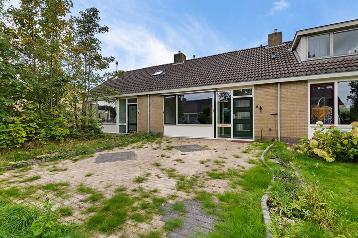 Harmen Jans Groenstraat 17 in Sintjohannesga foto