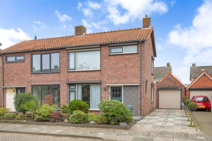 Harmonielaan 41 in Prinsenbeek foto
