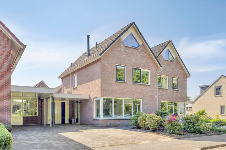 Harplaan 37 in Oldenzaal foto