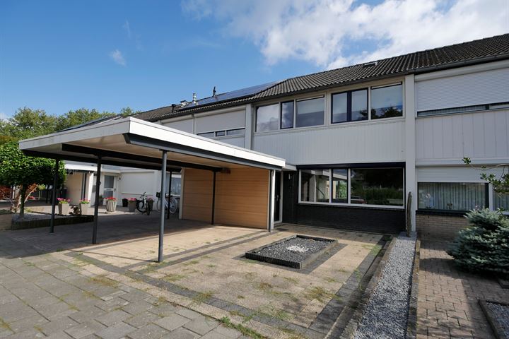 Harpstraat 5 in Helmond foto