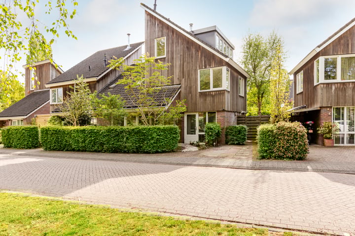 Hartenveld 3 in Almere foto