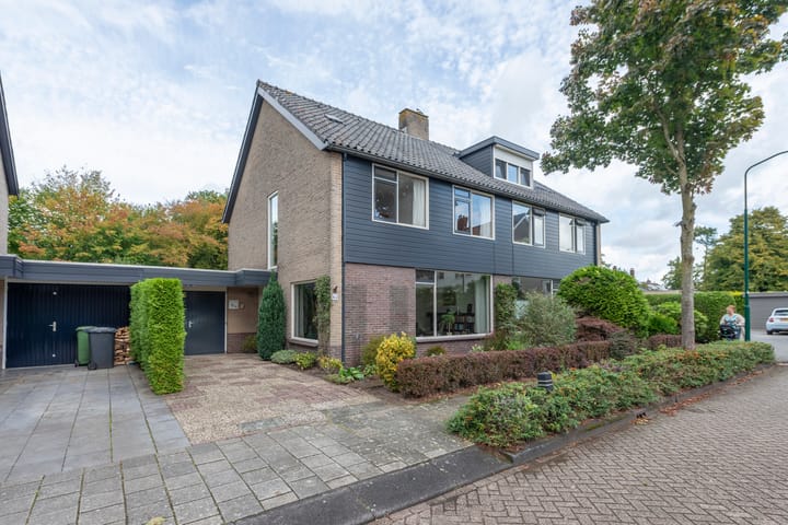 Hasselaarlaan 62 in Eemnes