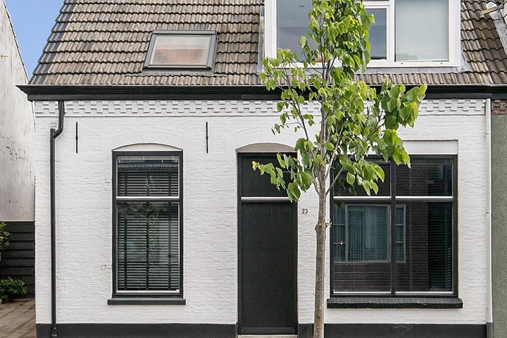 Hastelweg 23 in Eindhoven foto