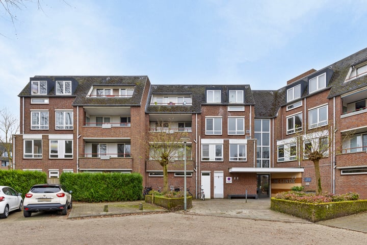 Hattem 117 in Roermond foto