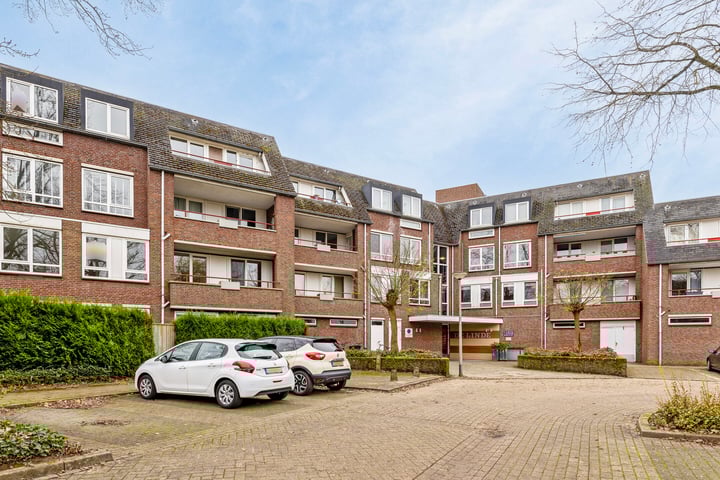 Hattem 120 in Roermond foto