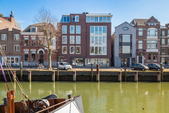 Haven 16A in Maassluis foto