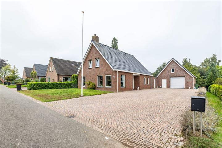 Havenstraat 3 in Annen foto