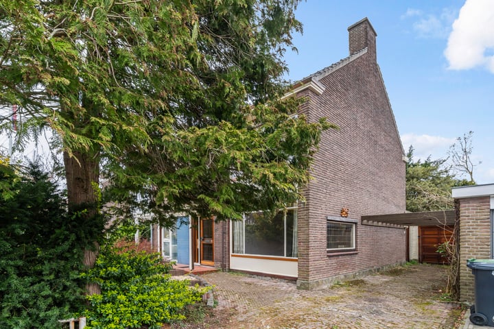 Hazelaarlaan 13 in Leidschendam foto