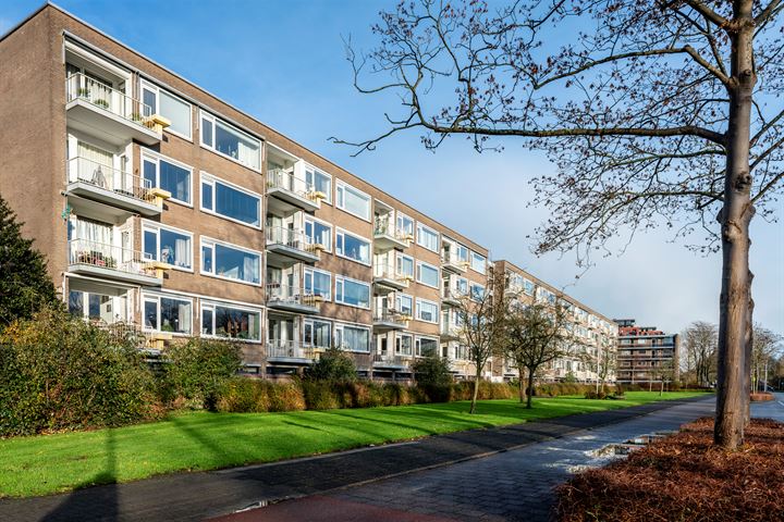 Hazelaarlaan 59 in Amstelveen foto