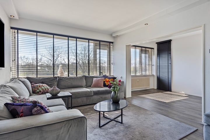 Hazelaarlaan 65 in Amstelveen foto