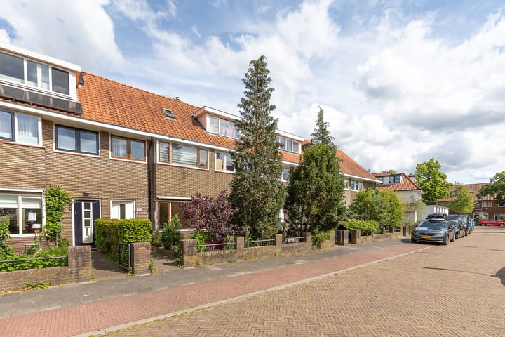 Hazenstraat 12 in Hilversum foto