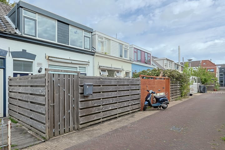 Hedastraat 12 in Alphen aan den Rijn foto