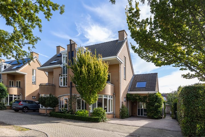 Heemraadserf 15 in Houten