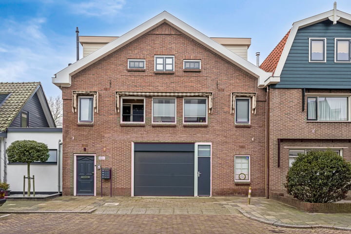 Heemskerkerweg 80C in Beverwijk foto
