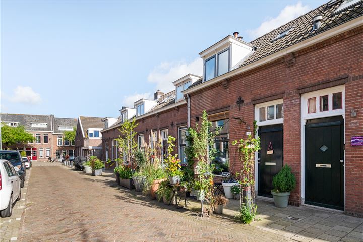 Heenvlietsestraat 42 in Schiedam foto