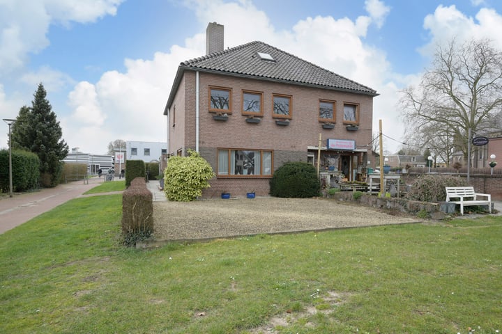 Heerbaan 95 in Millingen aan de Rijn foto