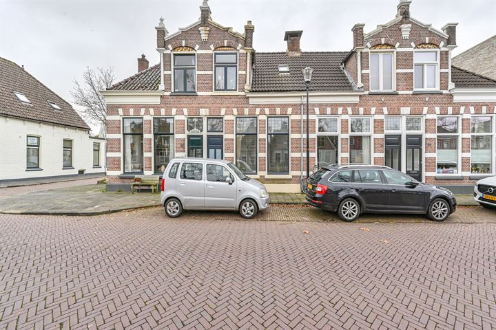 Heerengracht 27 in Meppel foto