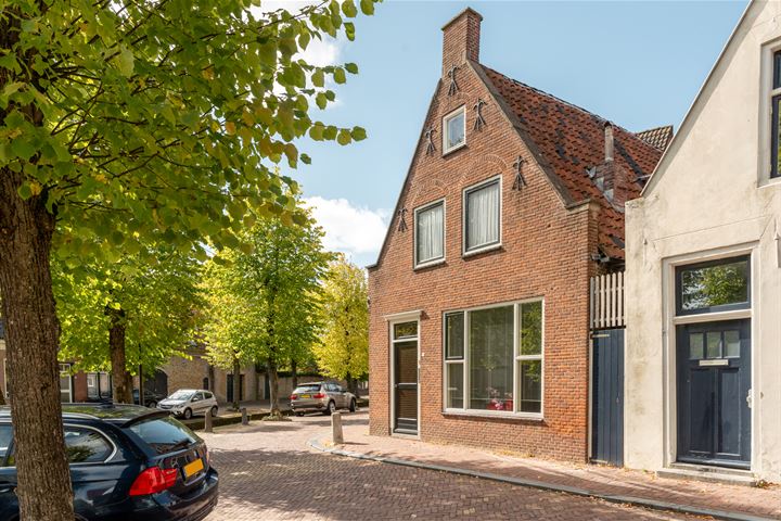 Heerengracht 56 in Franeker foto