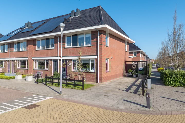 Heerensingel 107 in Spanbroek foto