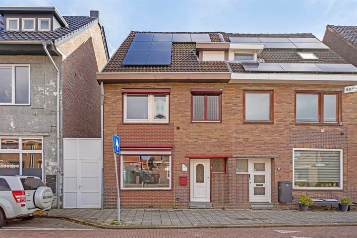 Heerenweg 64 in Heerlen foto