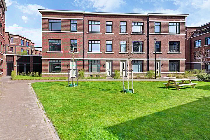 Heerewaardenhof 17 in Amersfoort foto