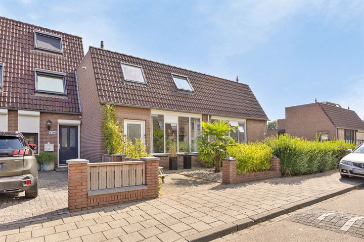 Heeskesacker 1204 in Nijmegen foto