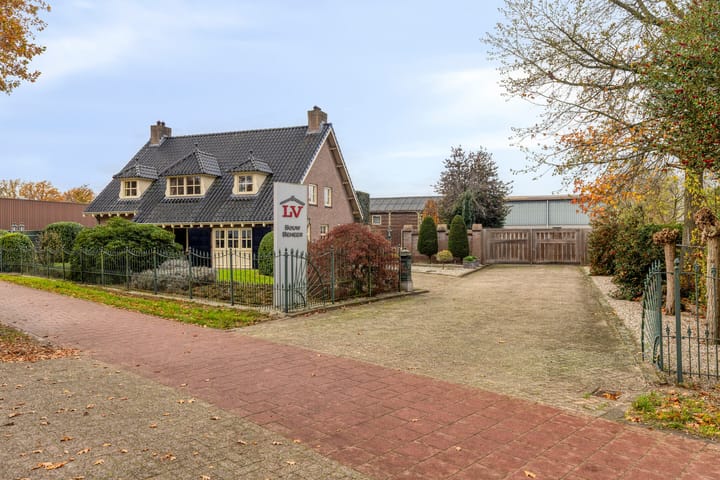 Heesterseweg 27 in Geffen