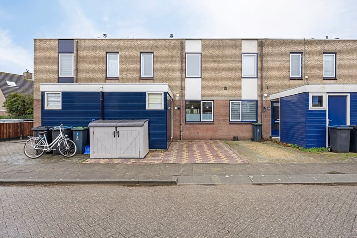 Heeswijkstraat 3 in Hellevoetsluis foto