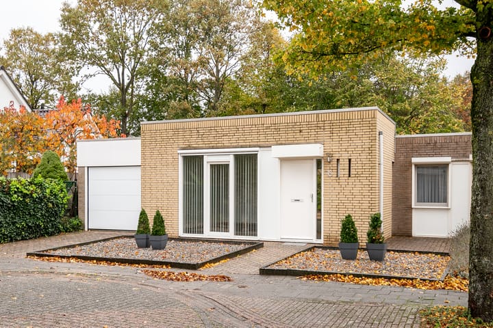 Heggerank 18 in Echt foto