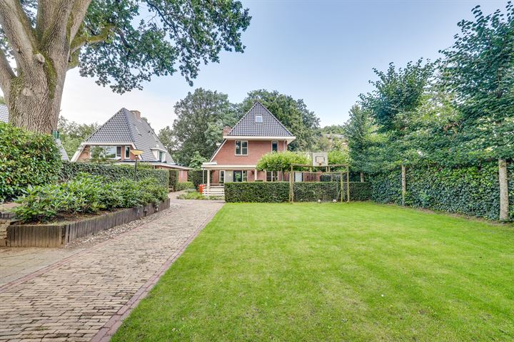 Heideoordlaan 12 in Ede foto