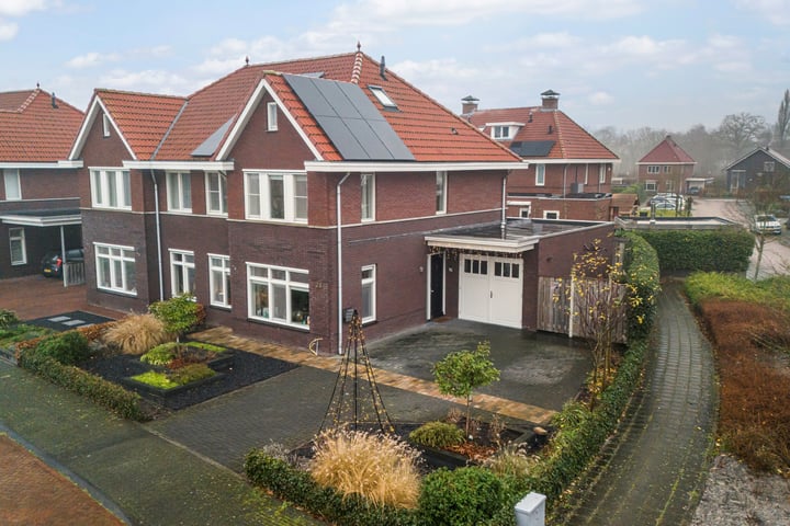 Heidevlinder 24 in Holten foto