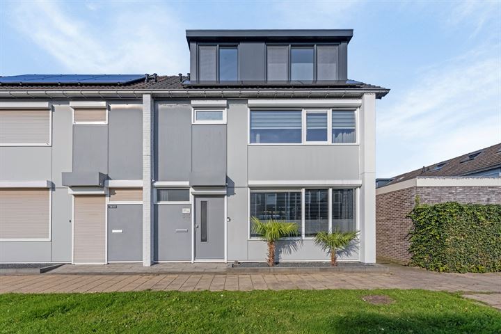Heilige Stoel 3838 in Wijchen foto