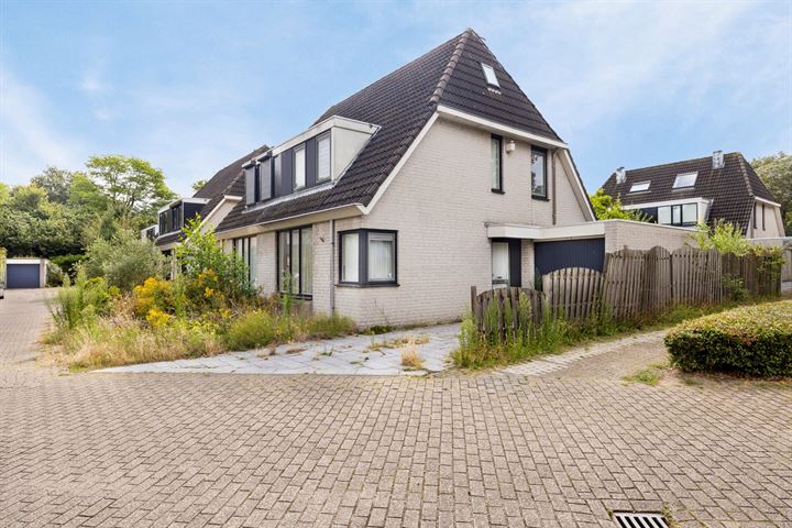 Heinoord 2 in Breda foto