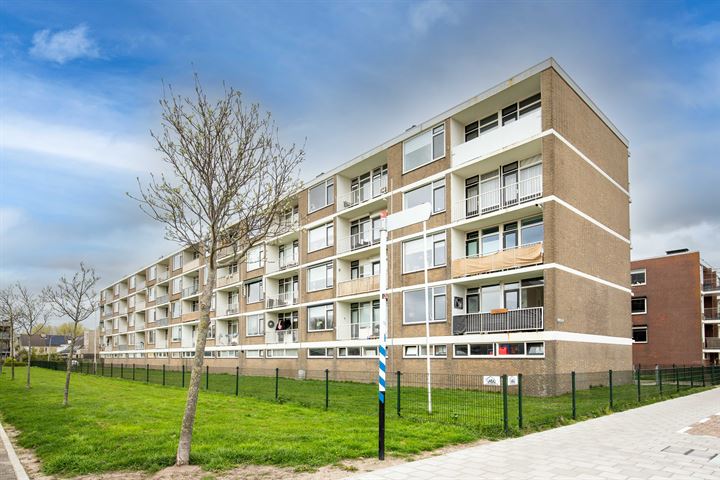 Heinsiusstraat 1 in Katwijk foto