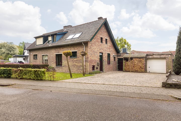 Heisteeg 109 in Stein foto