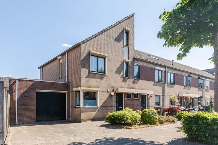 Heksenwiellaan 195 in Breda