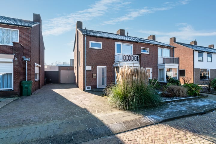 Heldringstraat 13 in Zevenaar foto