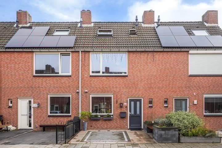 Heliotroop 39 in 's-Gravenzande foto