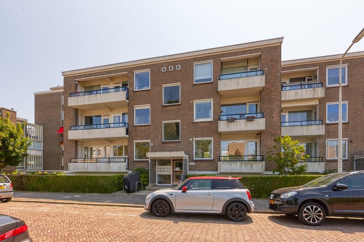 Heliotrooplaan 426 in 's-Gravenhage foto