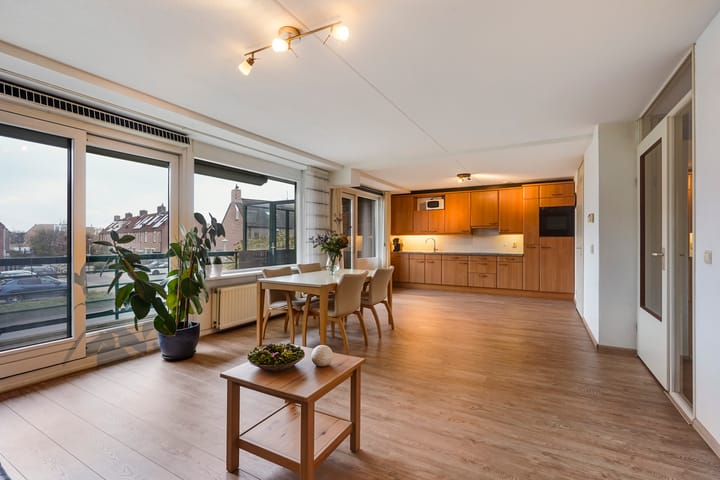 Hellendaalweg 22 in 's-Gravenzande foto