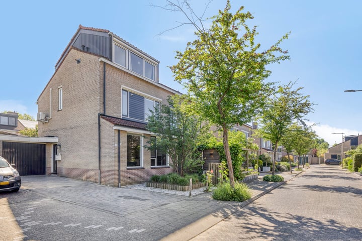 Foto van woning Hellevoetsluisstraat 30, Arnhem