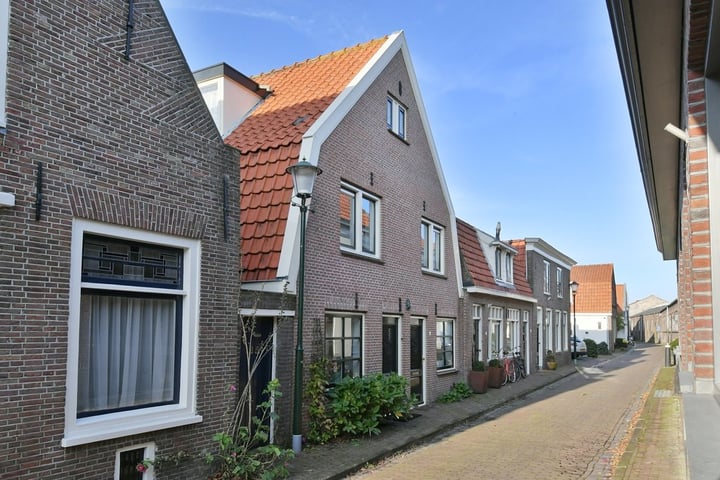 Hellingstraat 27 in Muiden foto